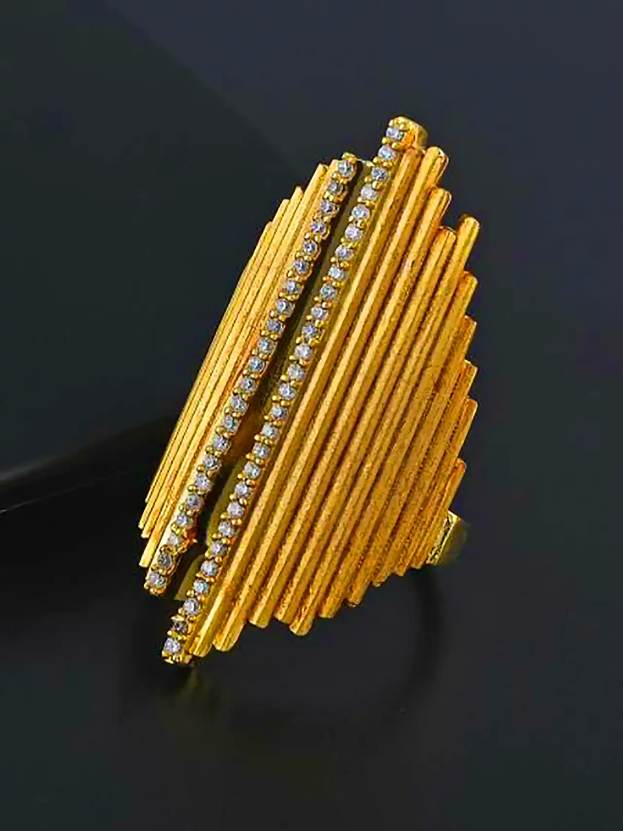 انگشتر طلا مدروز 