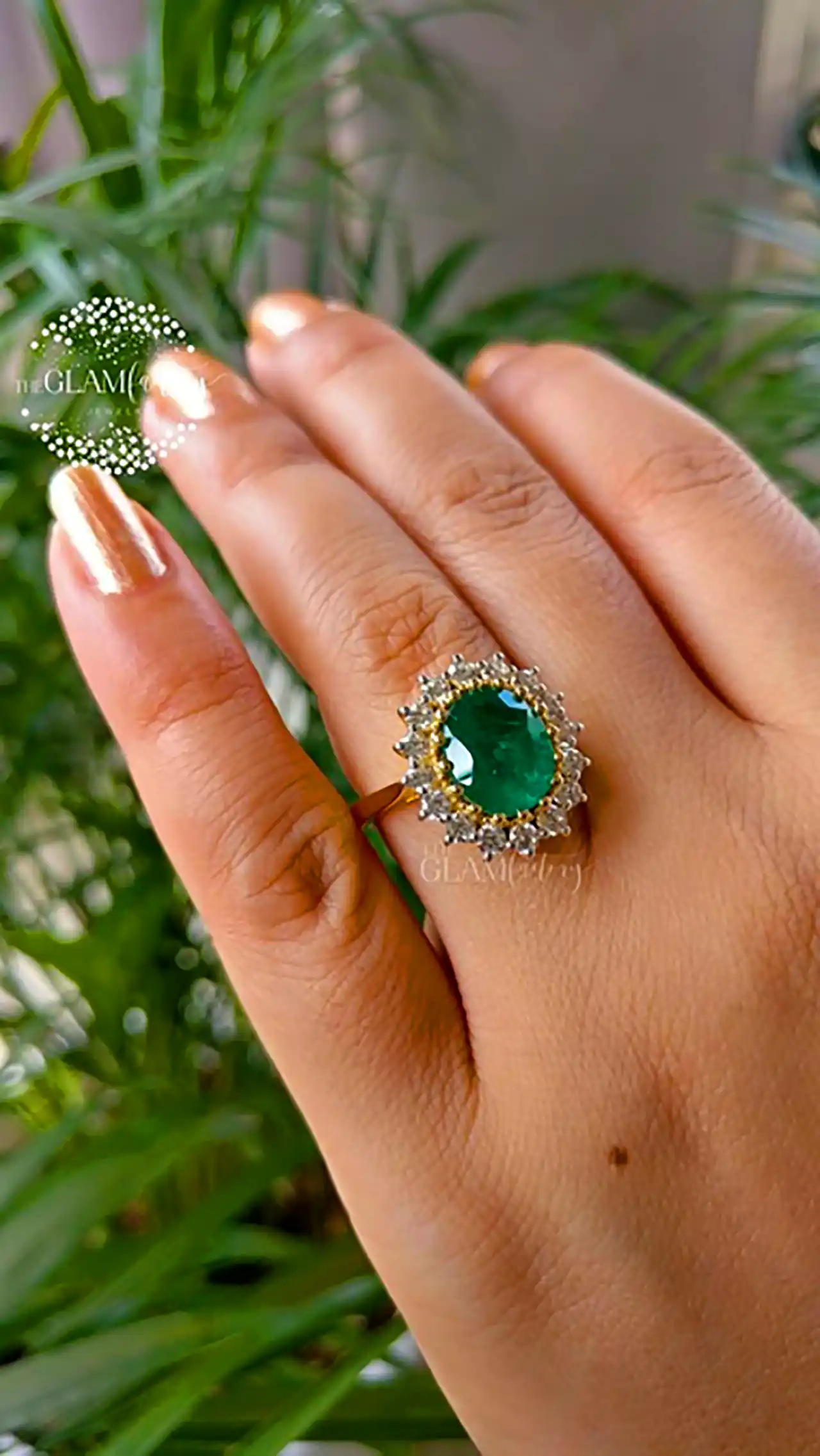 انگشتر زمردی شیک و خاص