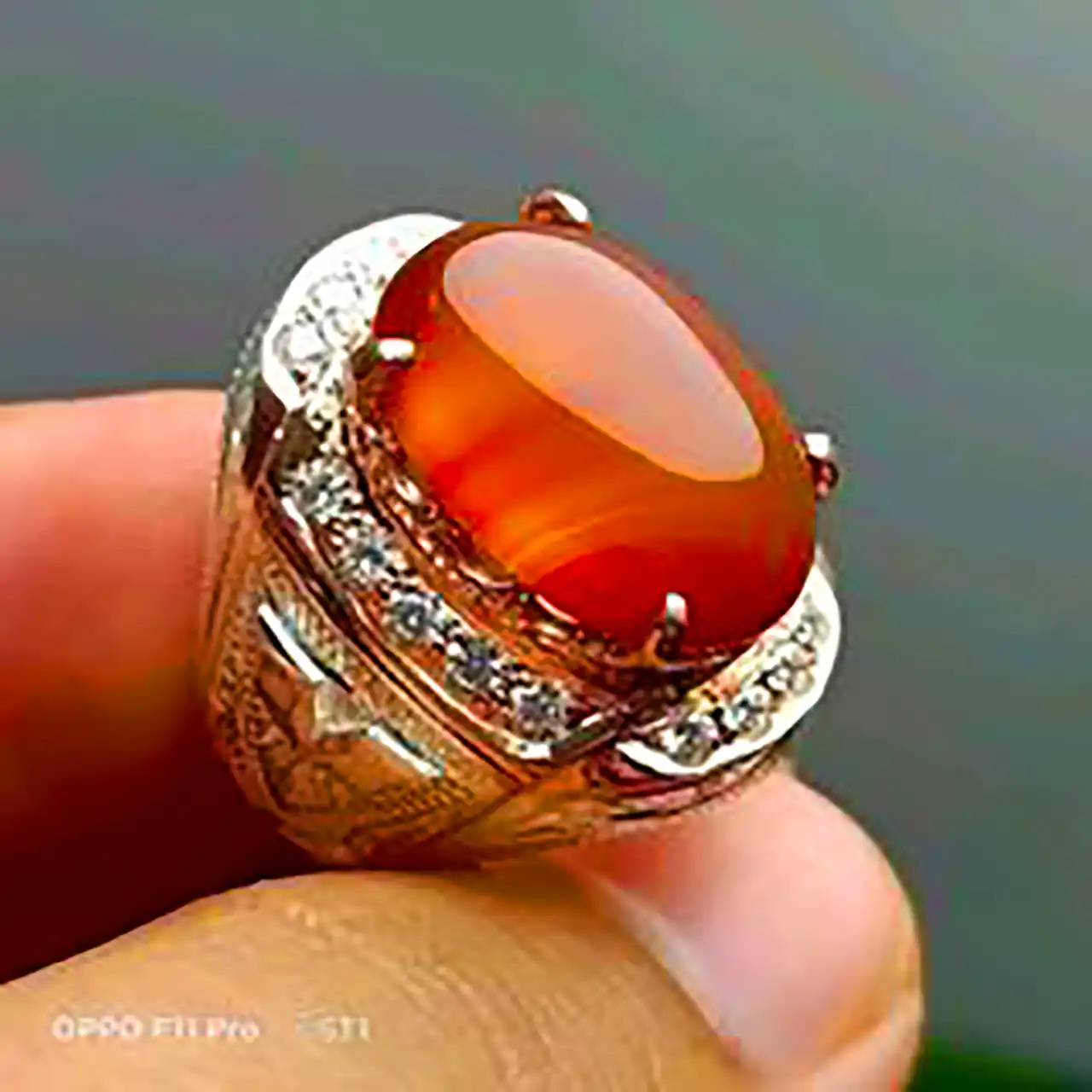 انگشتر مردانه با عقیق قهوه ای