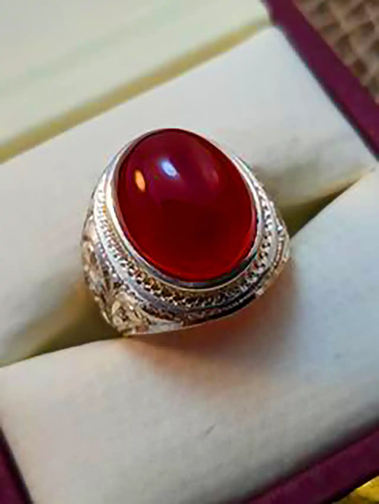 انگشتر مردانه با عقیق قهوه ای