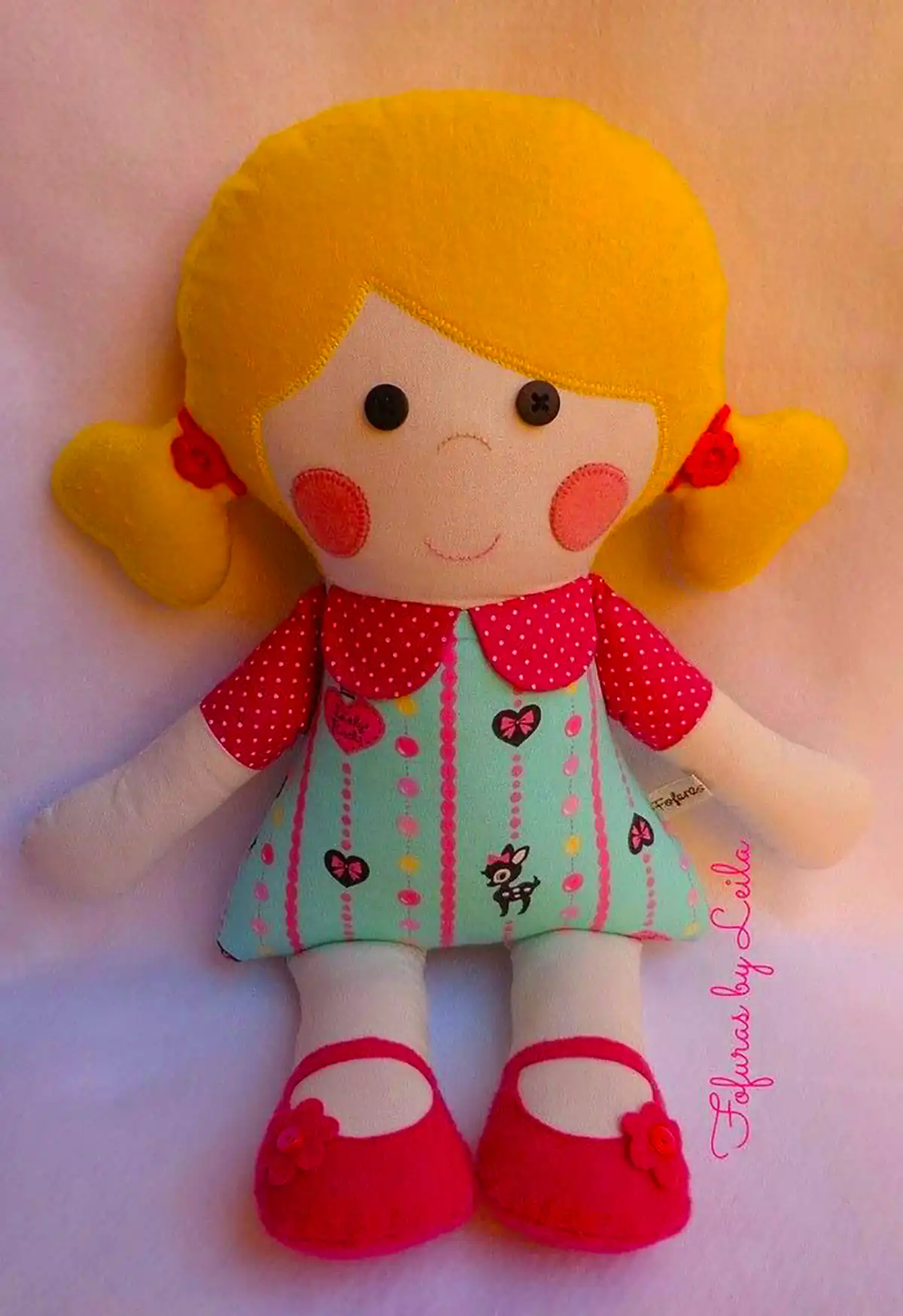 عروسک پارچه ای بامزه