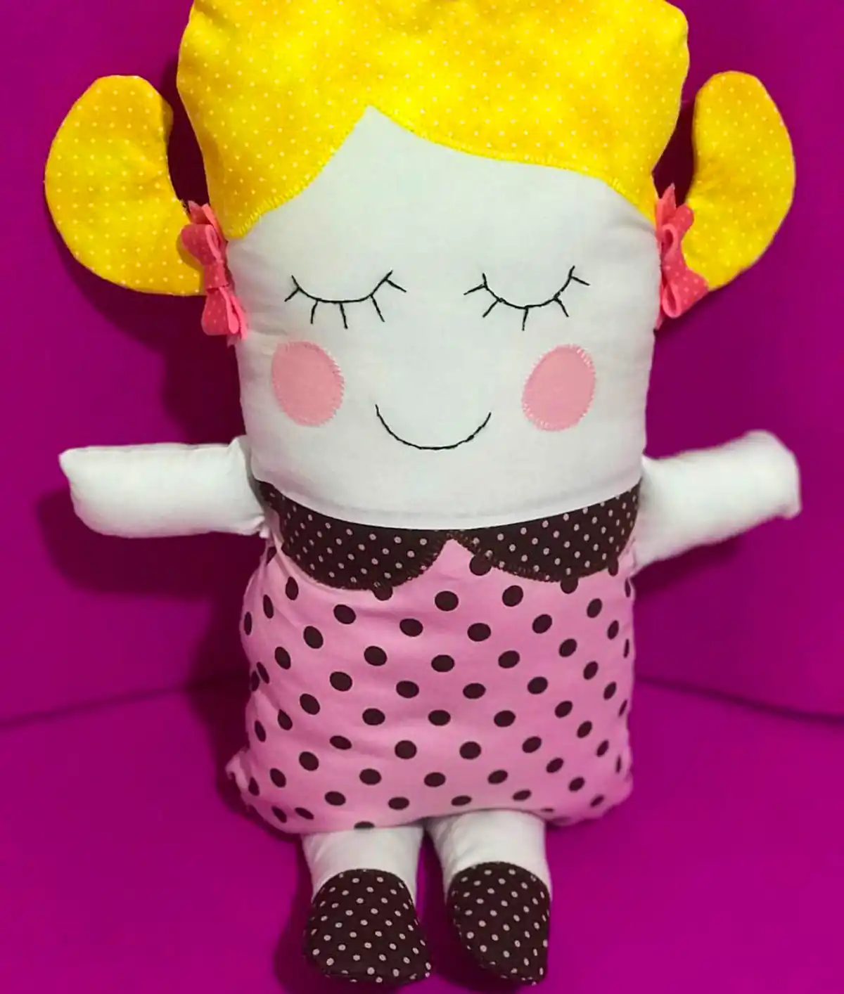 عروسک پارچه ای بامزه