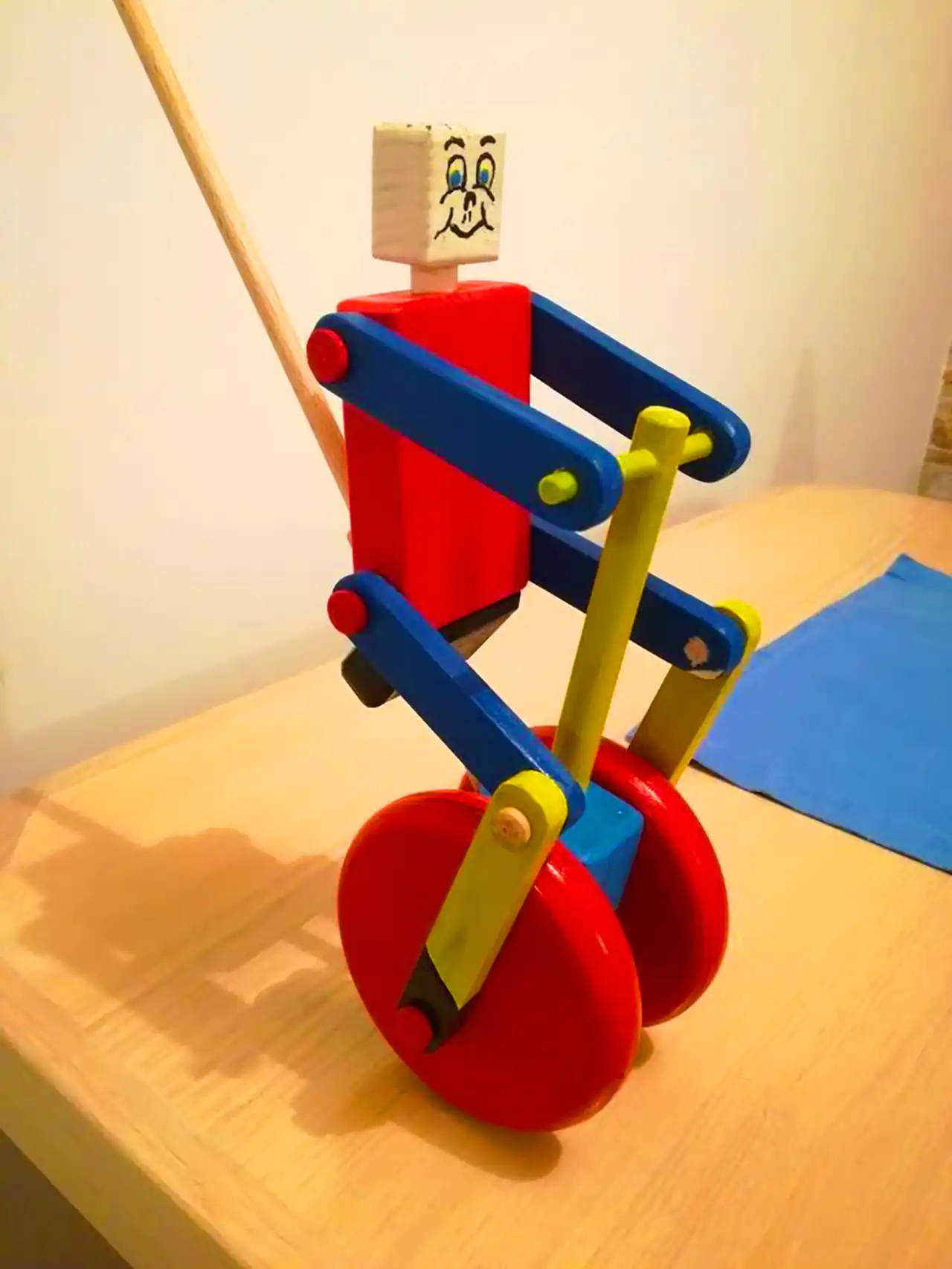 اسباب بازی چوبی دستساز