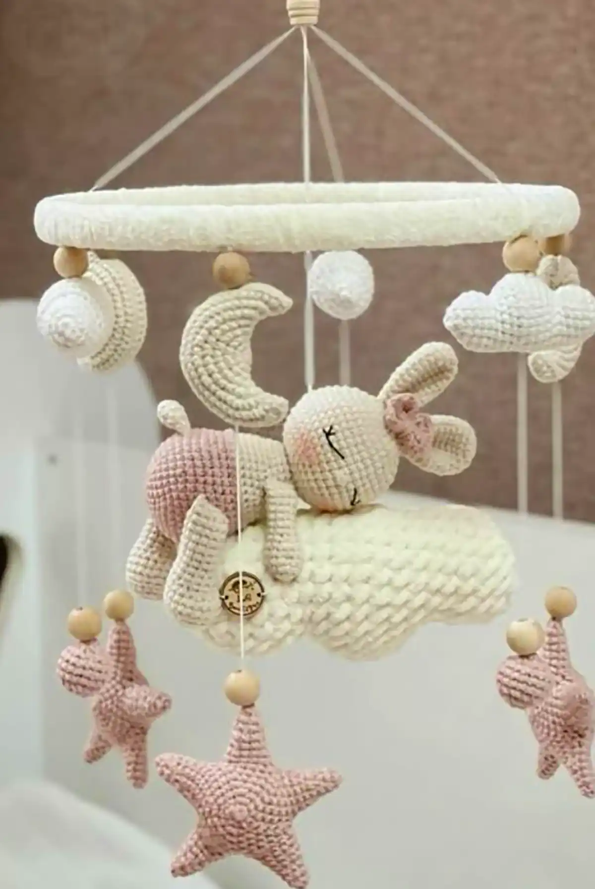 آویز بالا تخت نوزادی