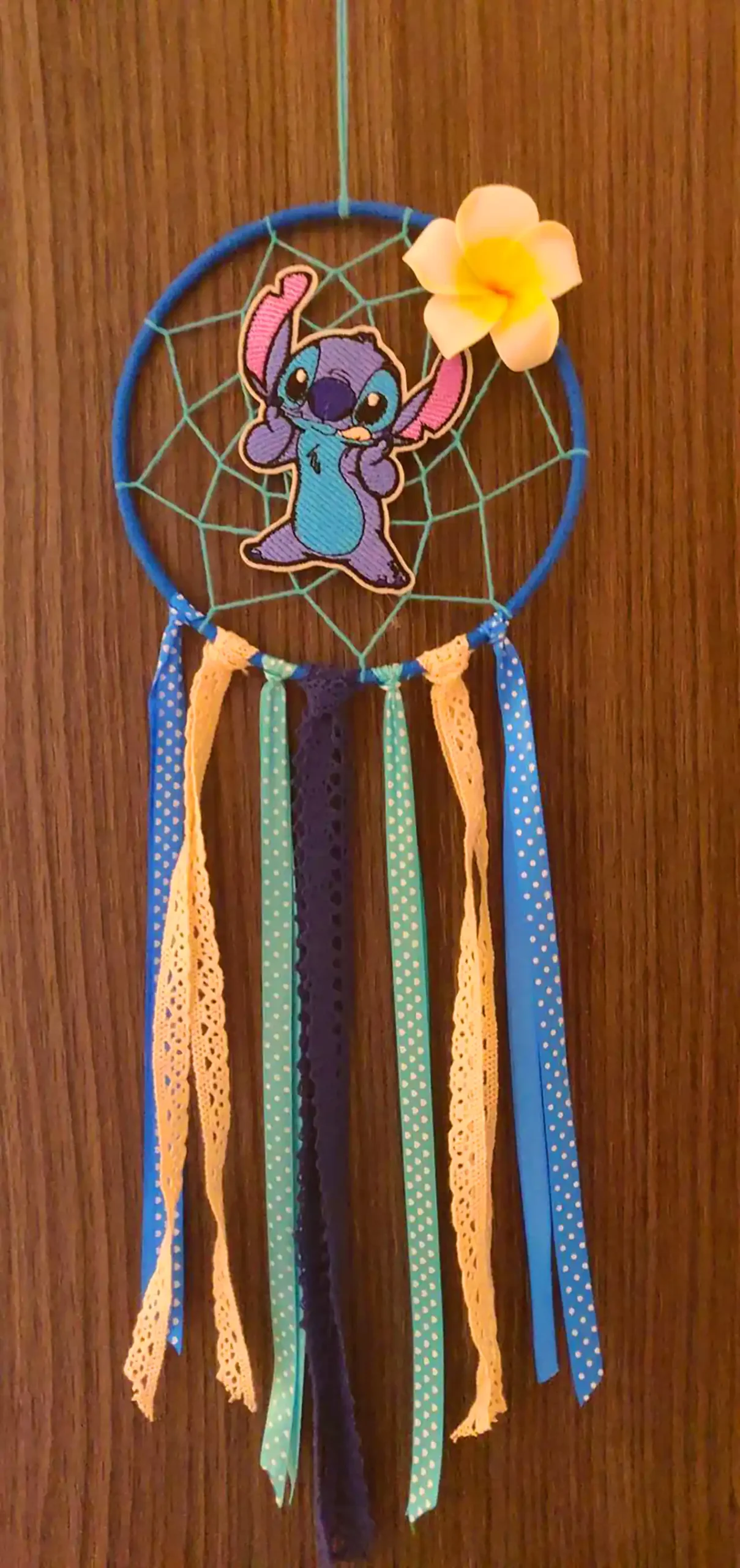 آویز دریم کچر با طرح استیچ