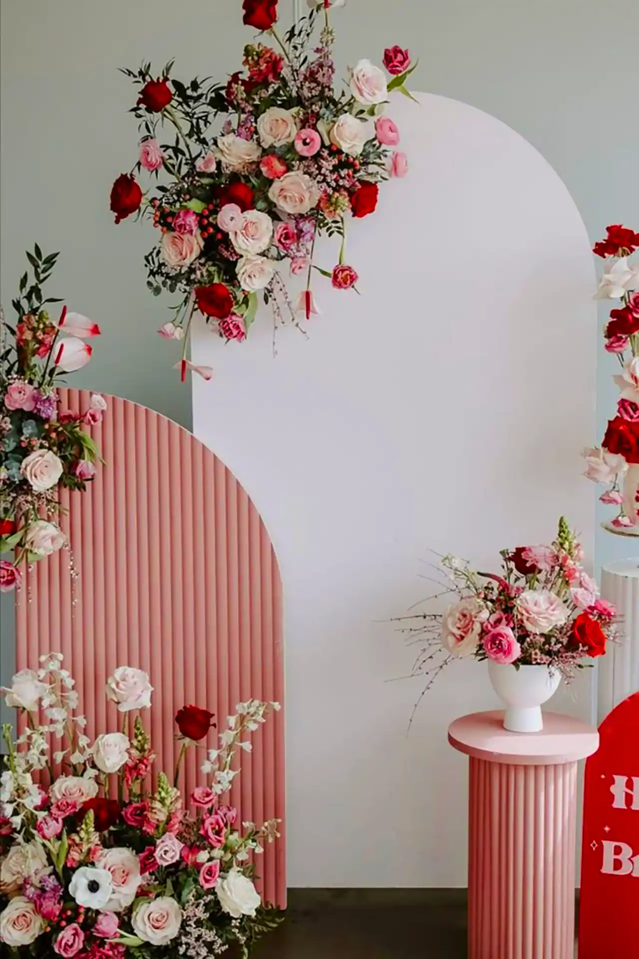 بکدراپ خاص برای جشن نامزدی