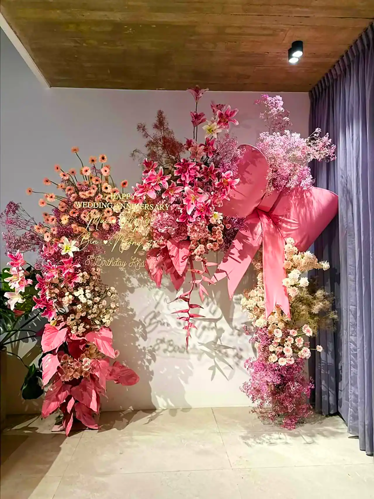 بکدراپ خاص برای جشن نامزدی