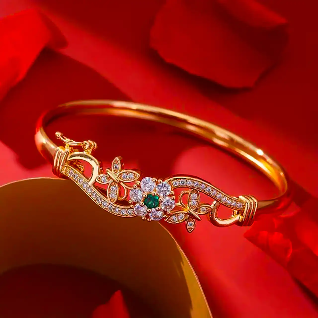 بنگل طلا ظریف دخترانه