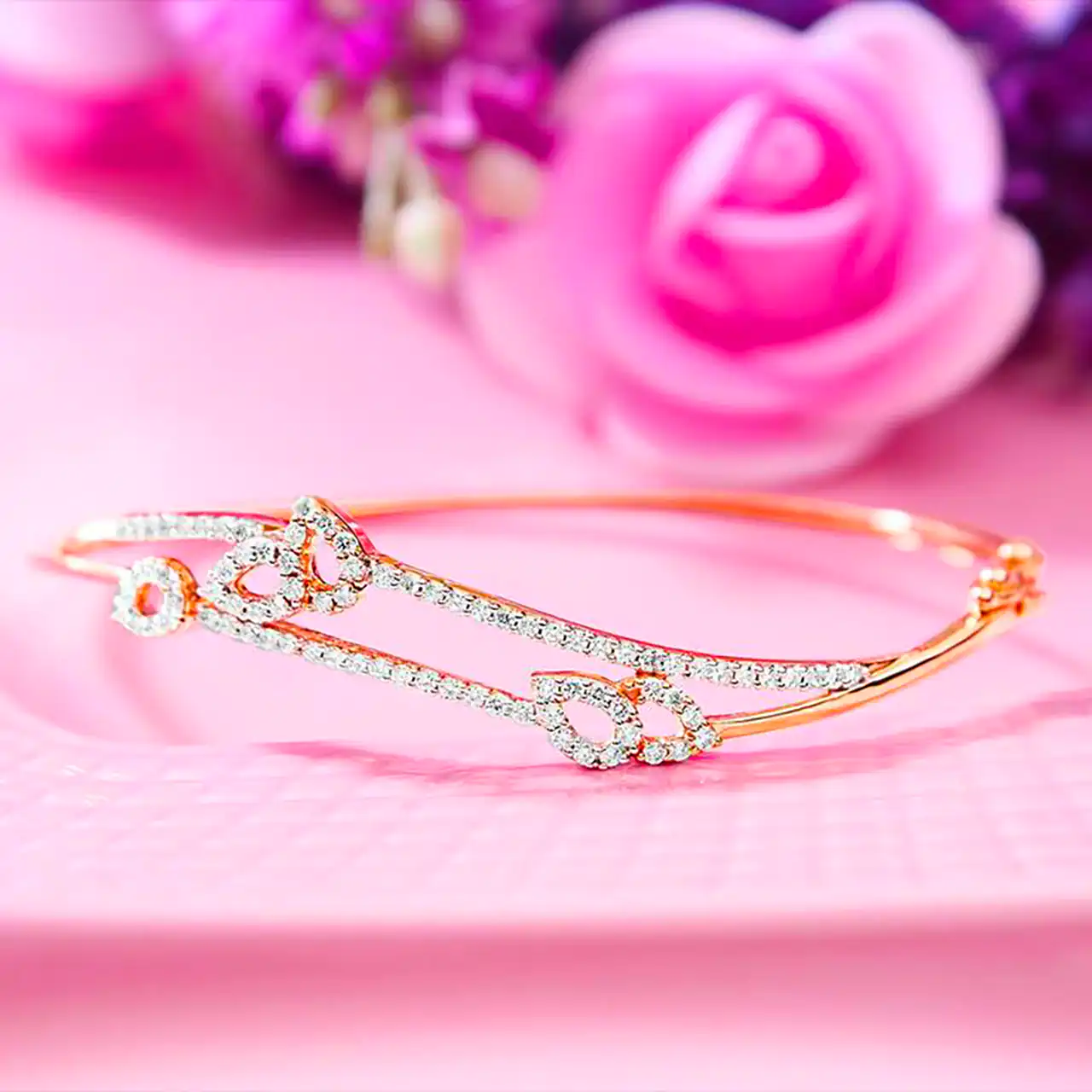 بنگل طلا ظریف دخترانه