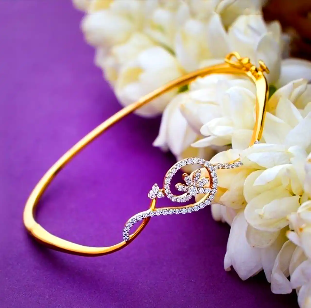 بنگل طلا ظریف دخترانه