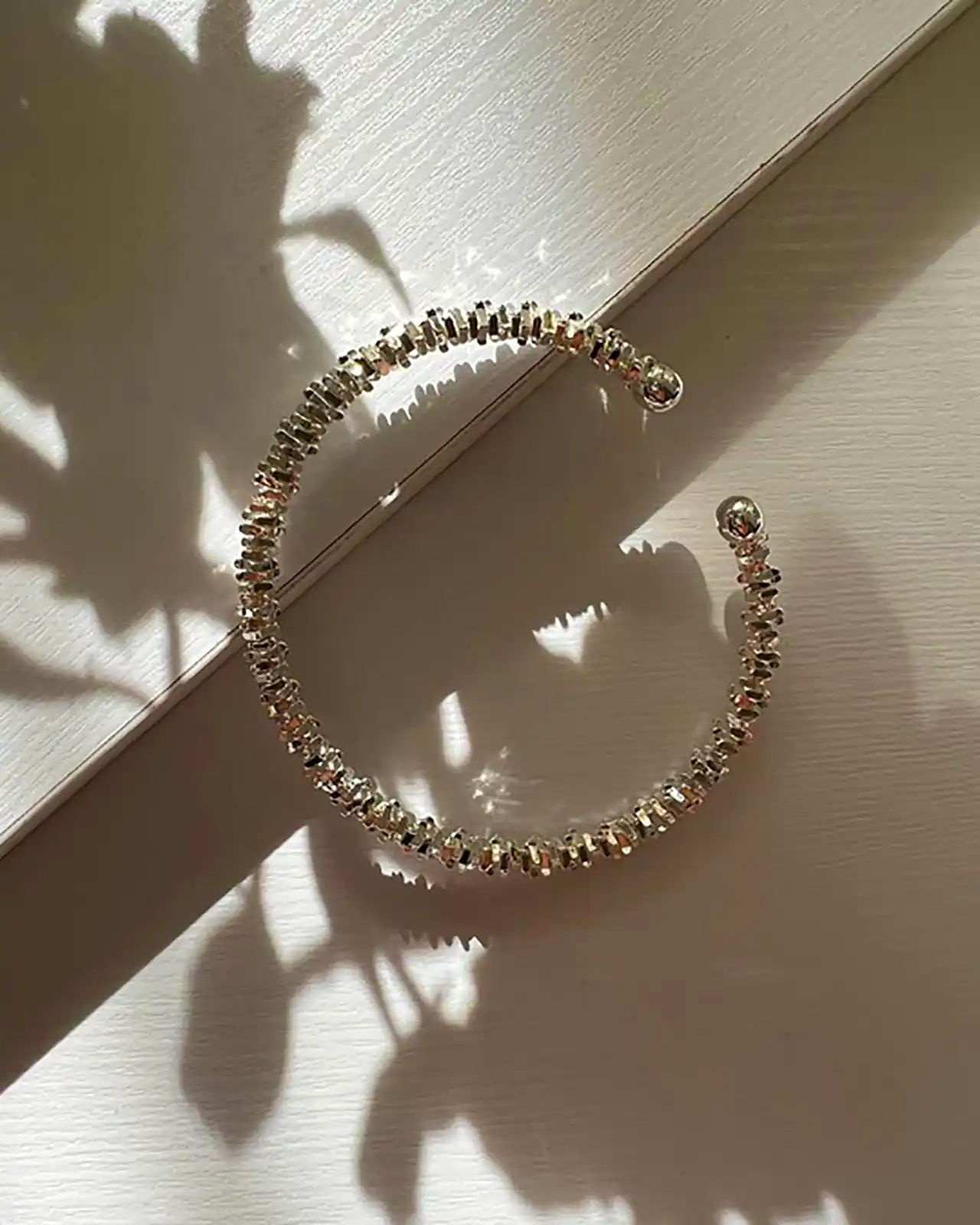 بنگل شیک نقره دخترانه