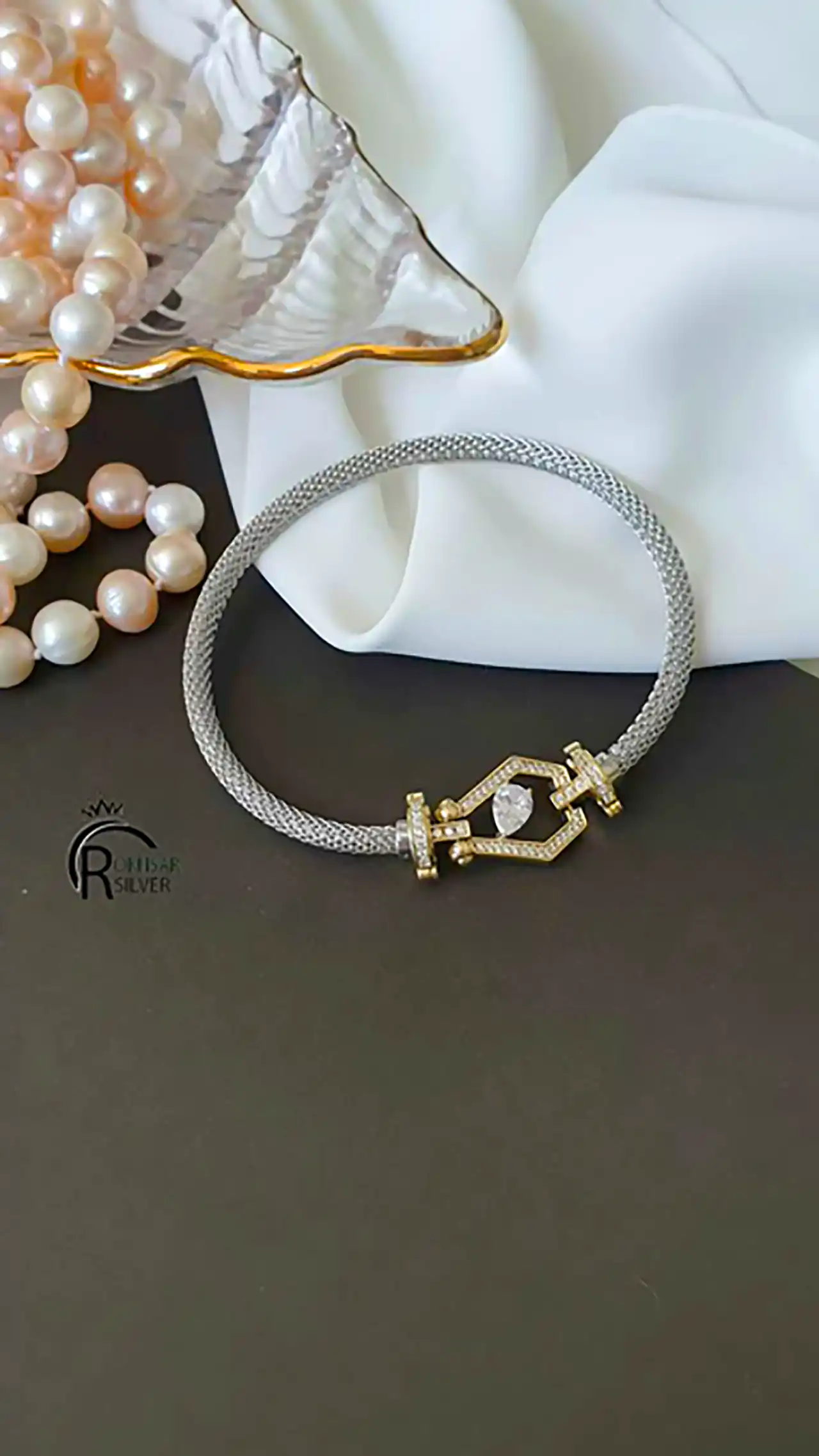 بنگل شیک نقره دخترانه