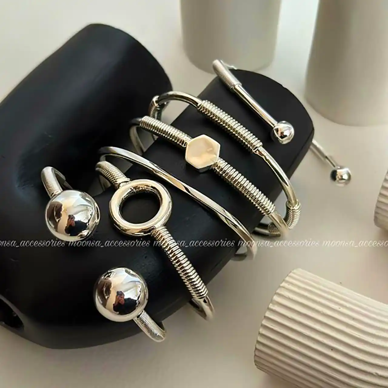 بنگل شیک نقره دخترانه