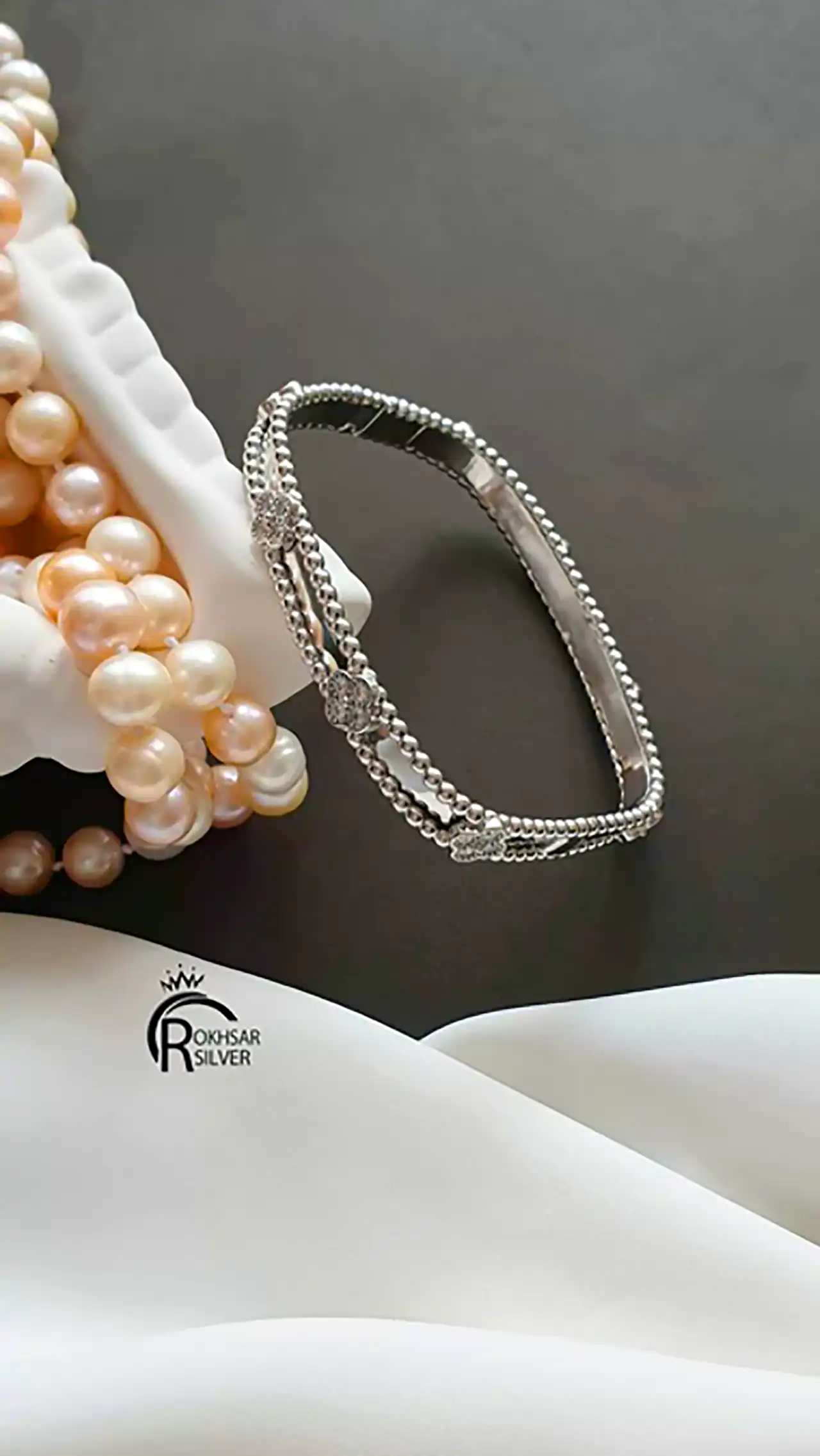 بنگل شیک نقره دخترانه