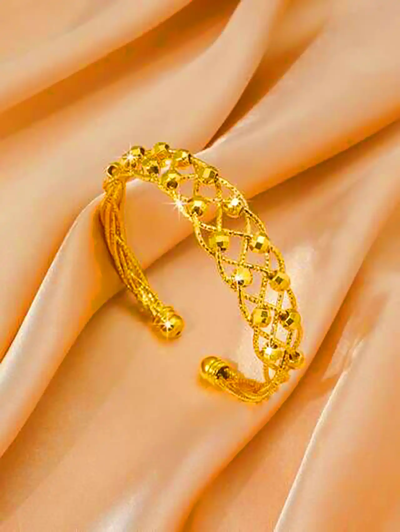 بنگل طلا دخترونه