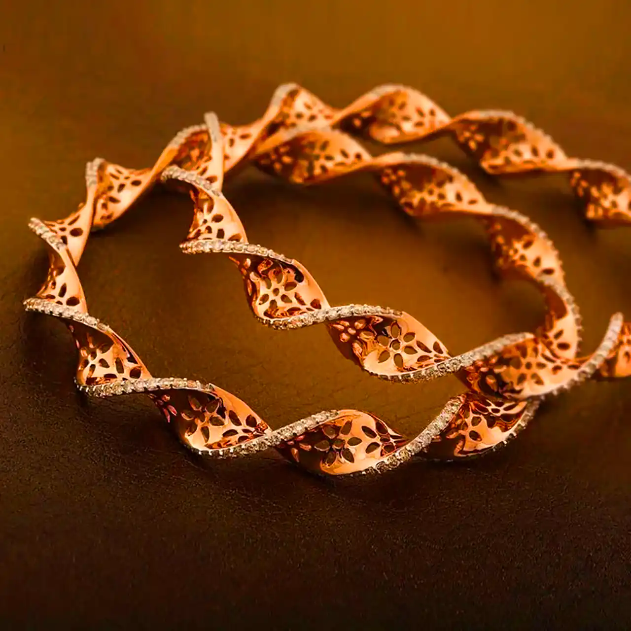 بنگل طلا ژورنالی خاص