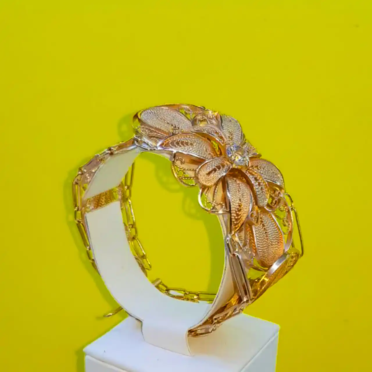 بنگل طلا ژورنالی خاص