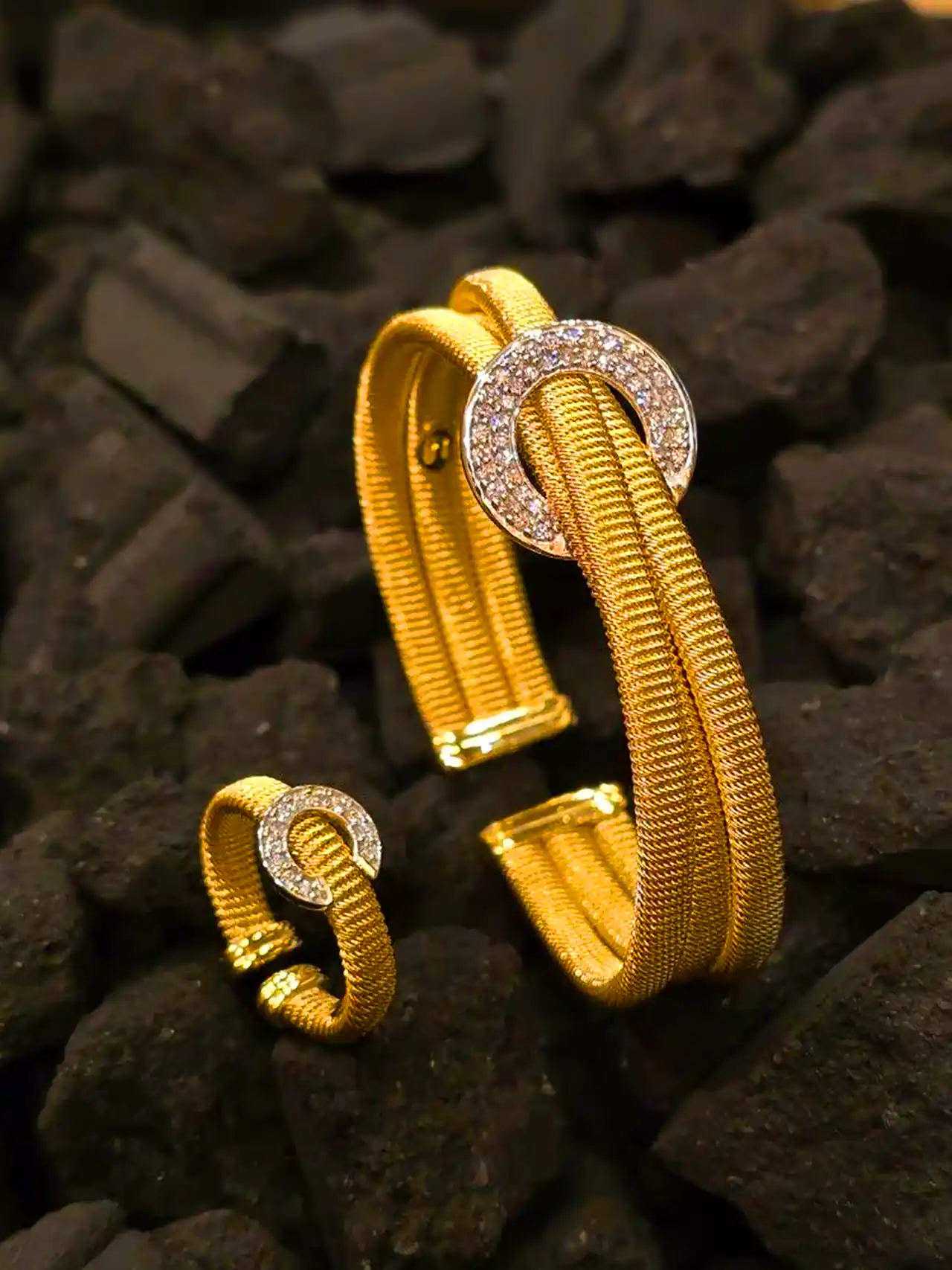 بنگل طلا ژورنالی خاص