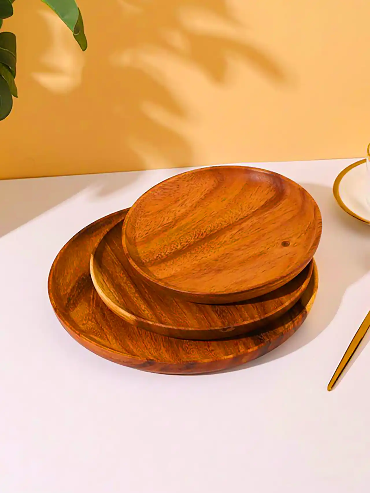 بشقاب مدرن چوبی