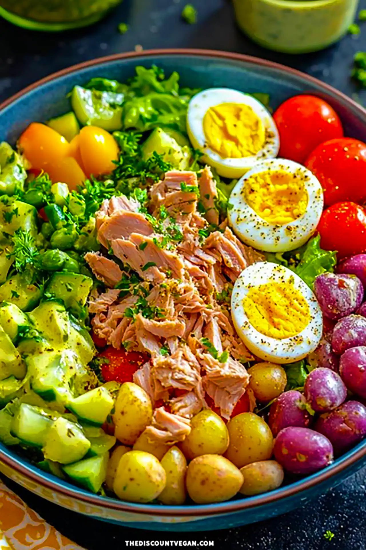 بشقاب غذای سالم و رژیمی