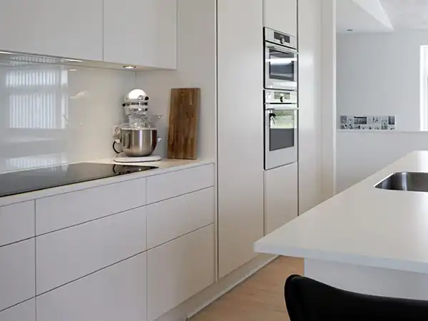 مدل کابینت بدون دستگیره + زیباترین مدل های کابینت بدون دستگیره بسیار شیک