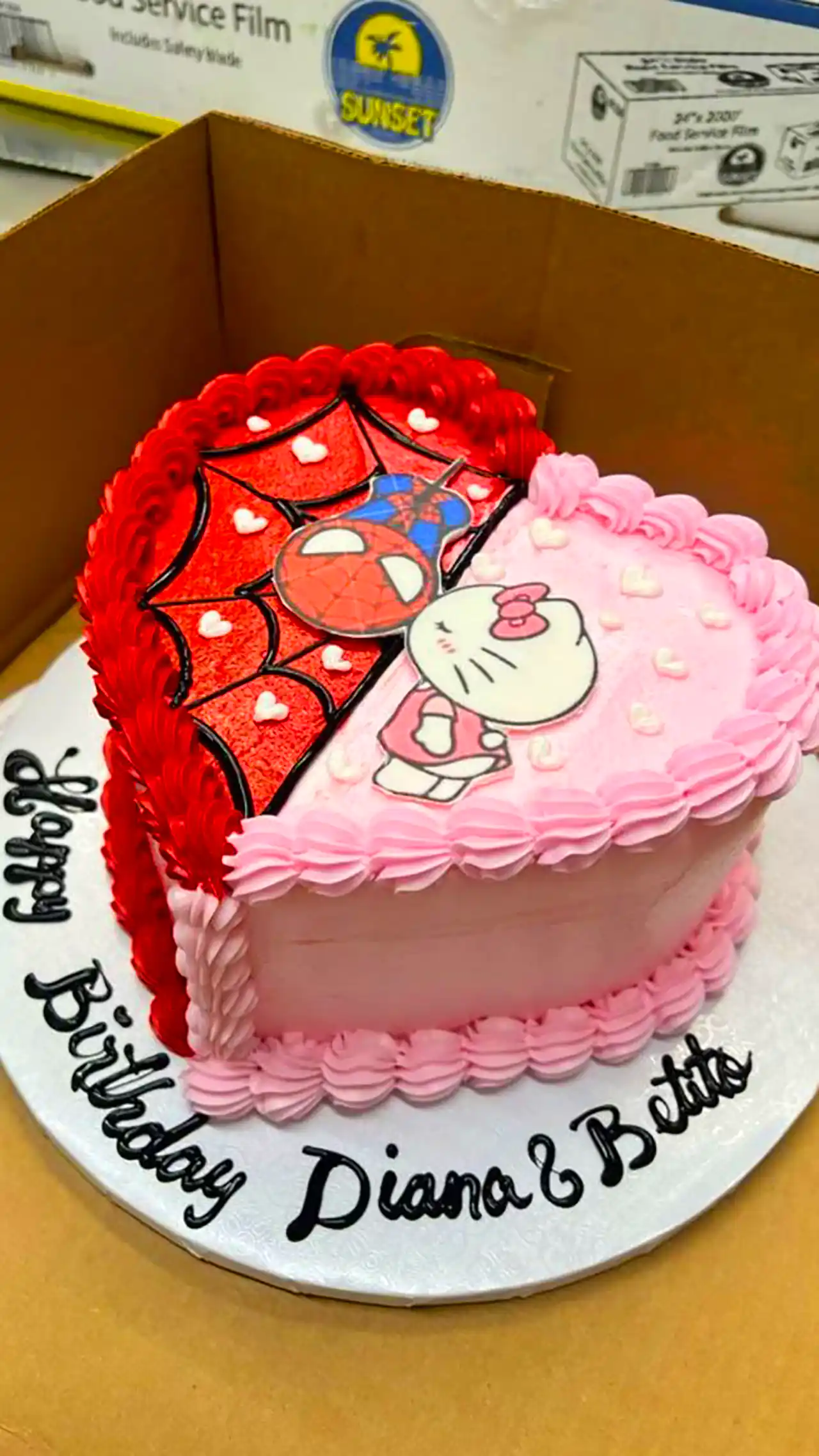 کیک فانتزی دخترانه کیوت لبوبو