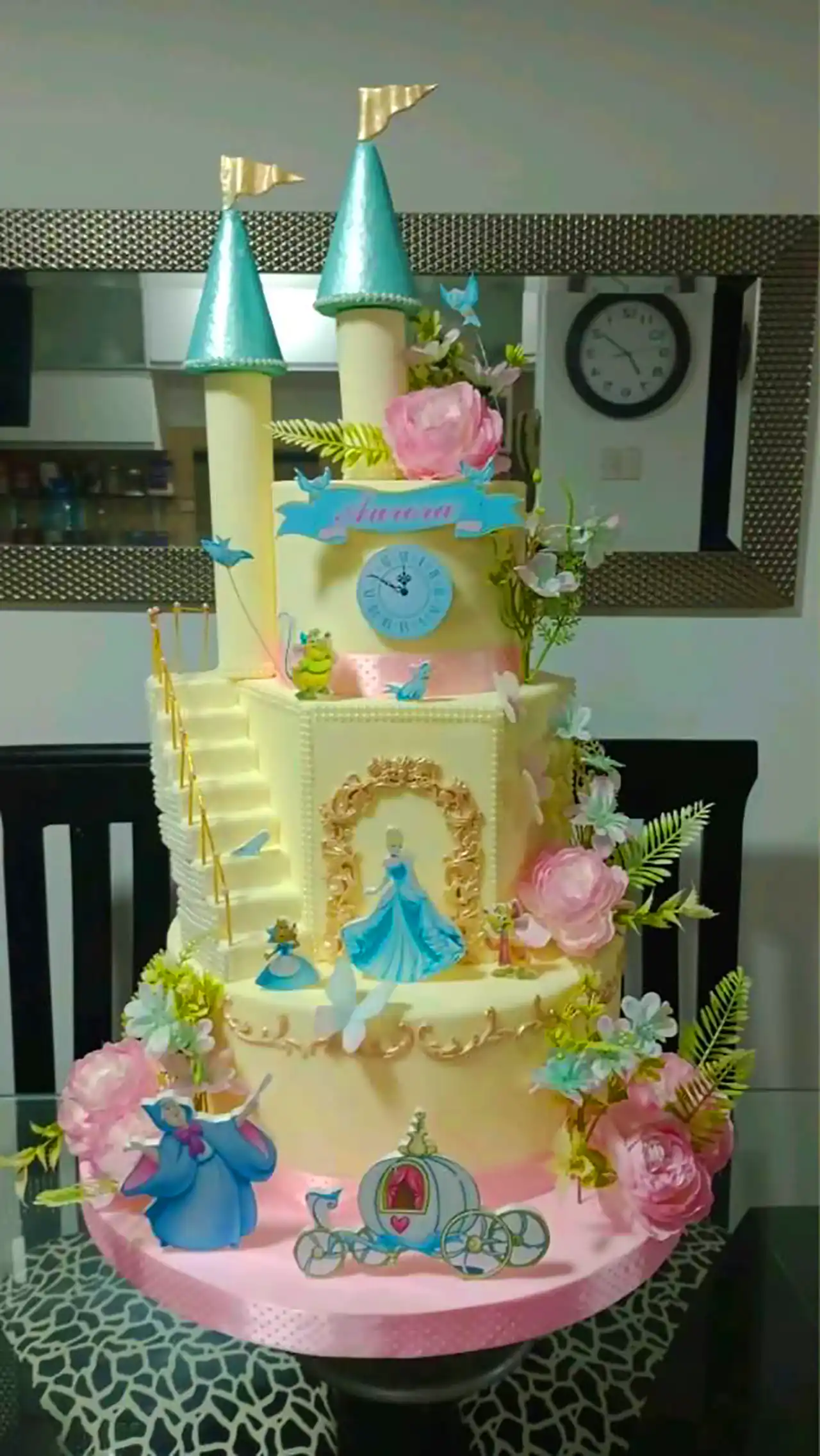 کیک تولد فانتزی پرنسس سیندرلا