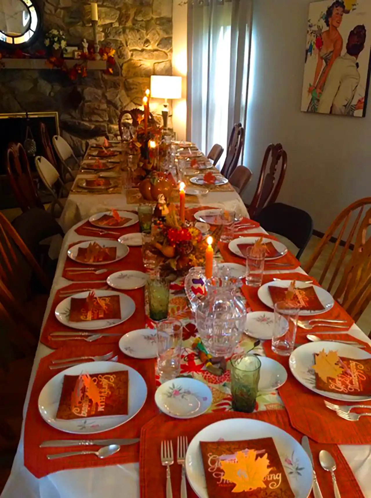 چیدمان میز شام شیک 