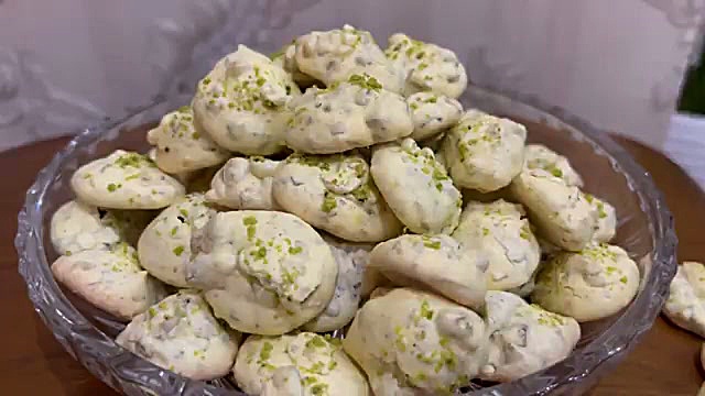 شیرینی گردویی رو برای عید درست کن | این شیرینی نه آرد داره نه روغن !