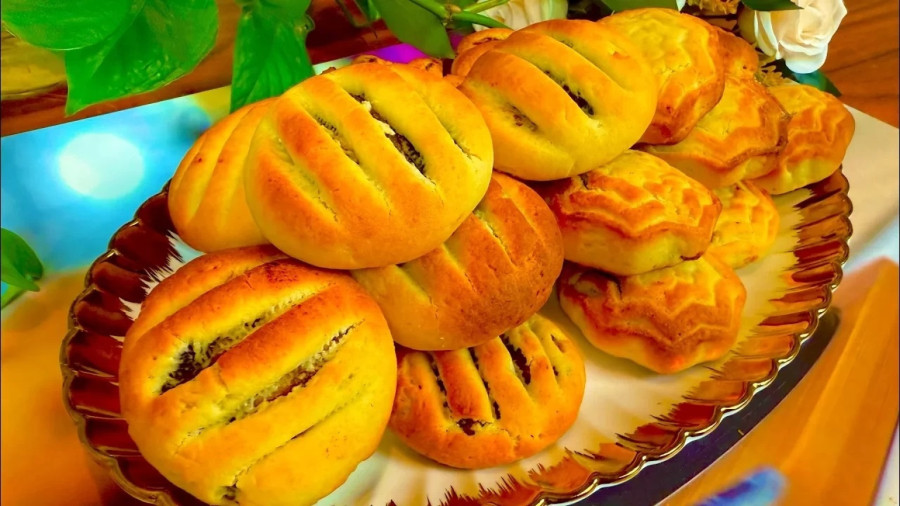 طرز تهیه کلوچه خرمایی خانگی با ۲ تا تخم مرغ