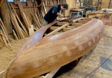 مراحل دیدنی ساخت یک قایق چوبی زیبا به روش نجار ماهر هندی