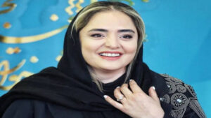 نرگس محمدی: عکس اوزجان روی دیوار اتاقم بود