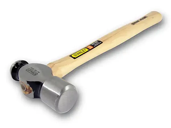 تعبیر خواب داشتن چکش + برای زن متاهل و باردار و دختر مجرد و از دید مولف