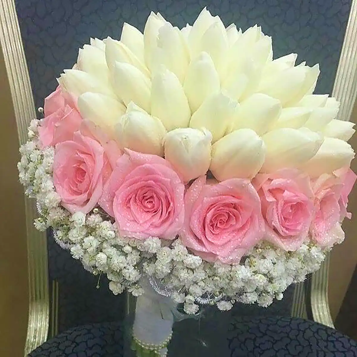 دست گل رنگی عروس