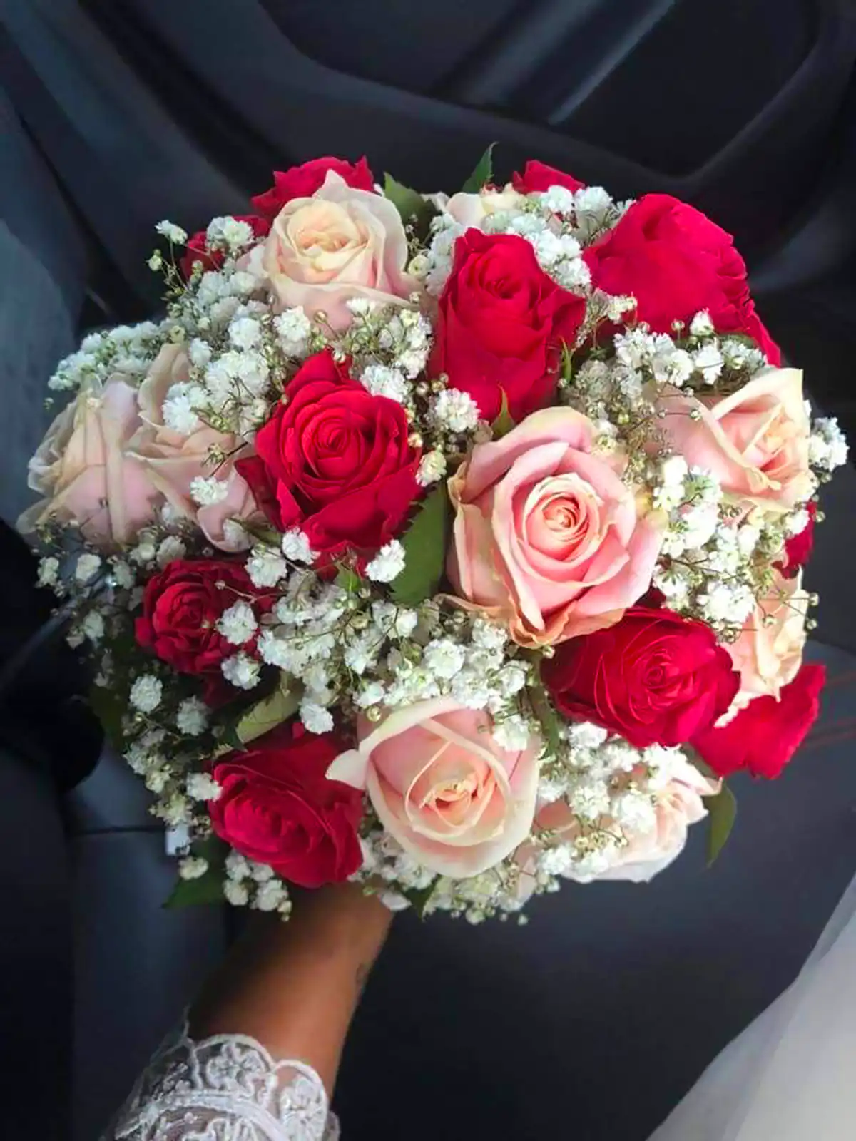 دست گل رنگی عروس