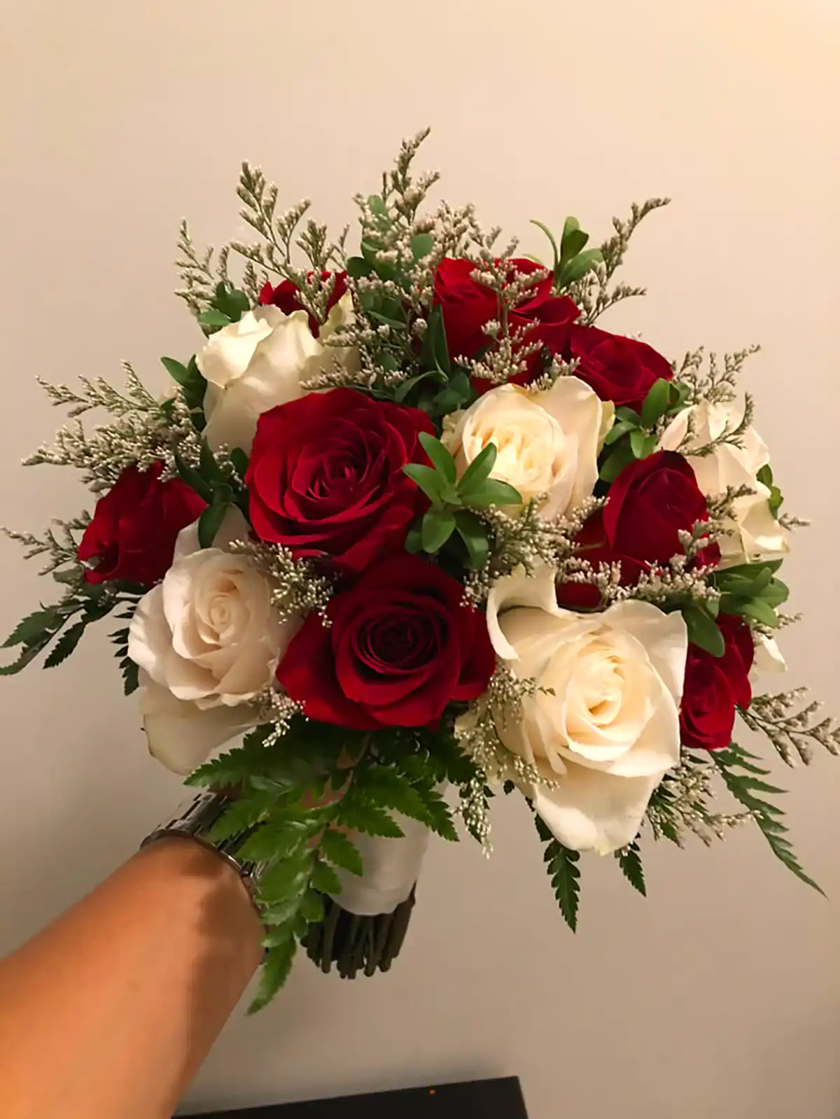 دست گل رنگی عروس