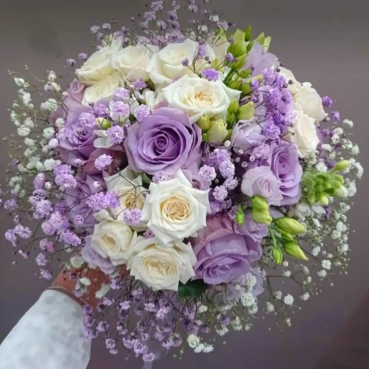 دست گل رنگی عروس