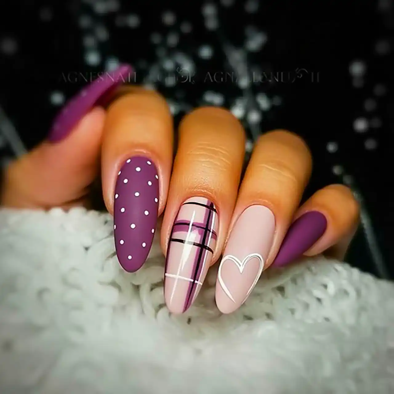 دیزاین ناخن دخترانه و خاص 