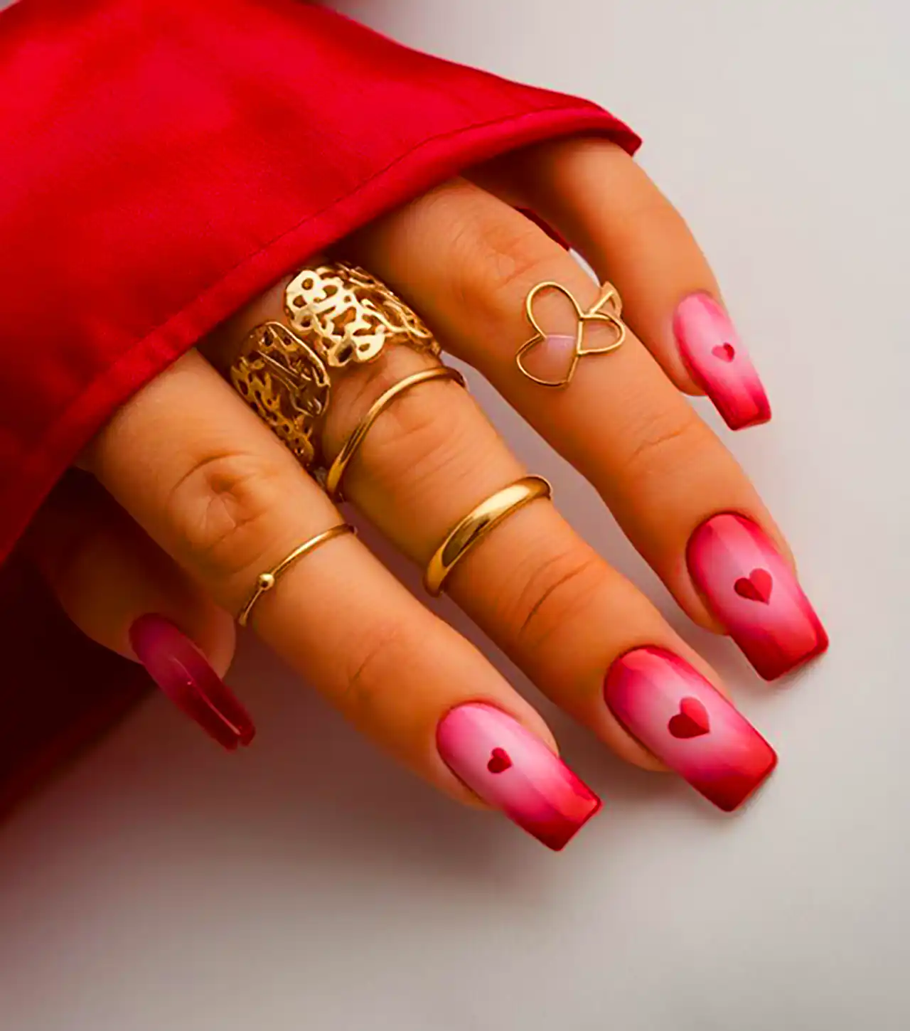 دیزاین ناخن دخترانه و خاص 