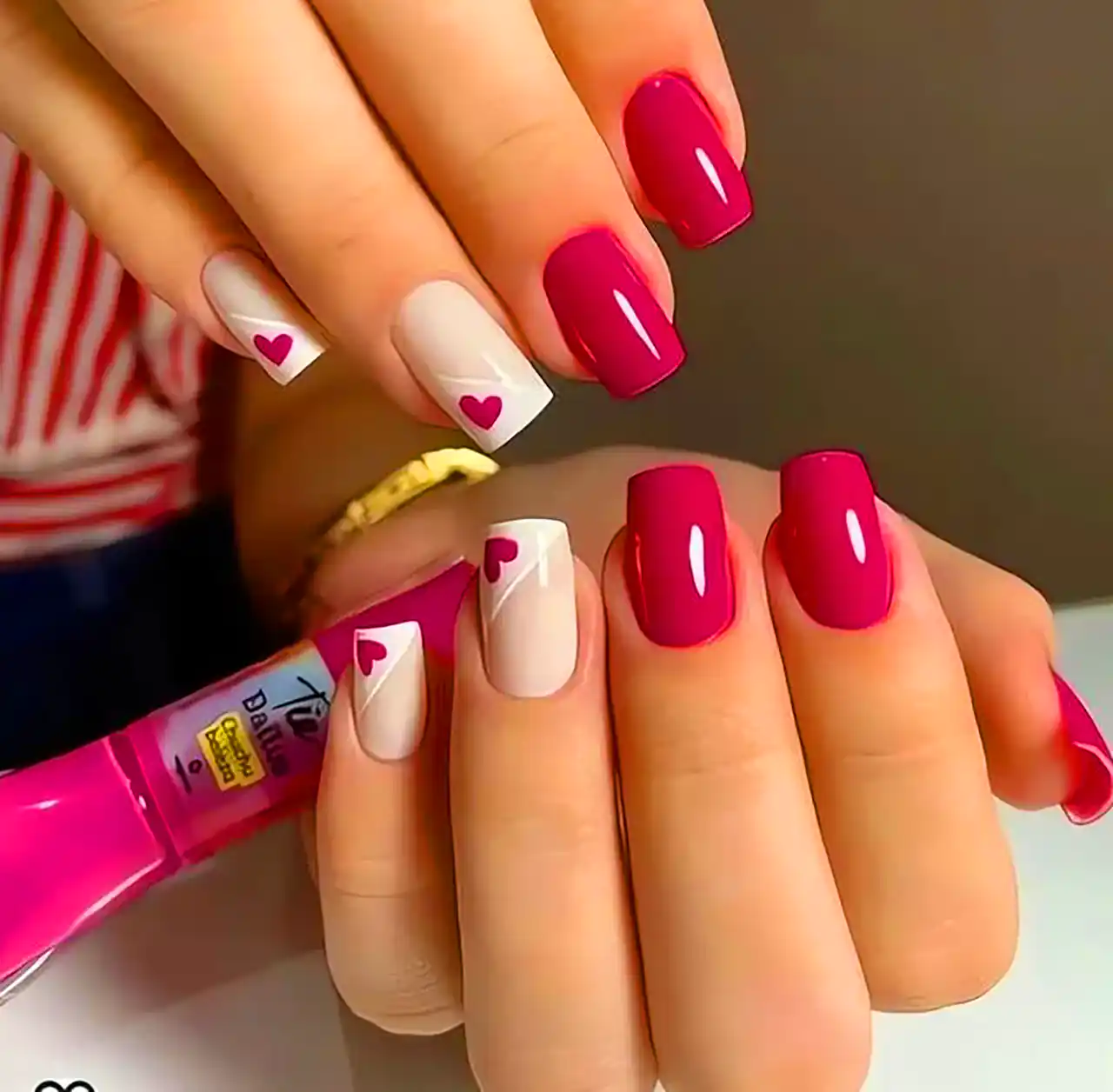 دیزاین ناخن جذاب و ساده