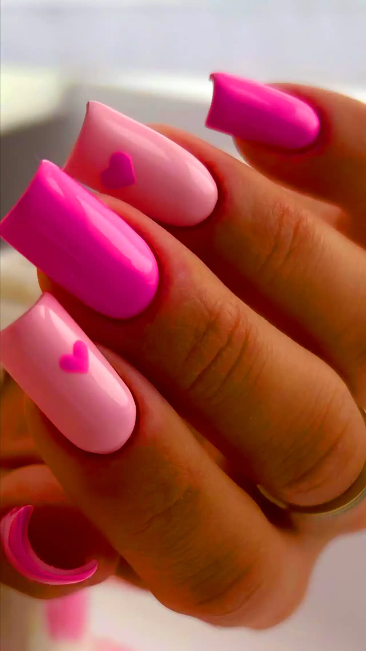 دیزاین ناخن جذاب و ساده