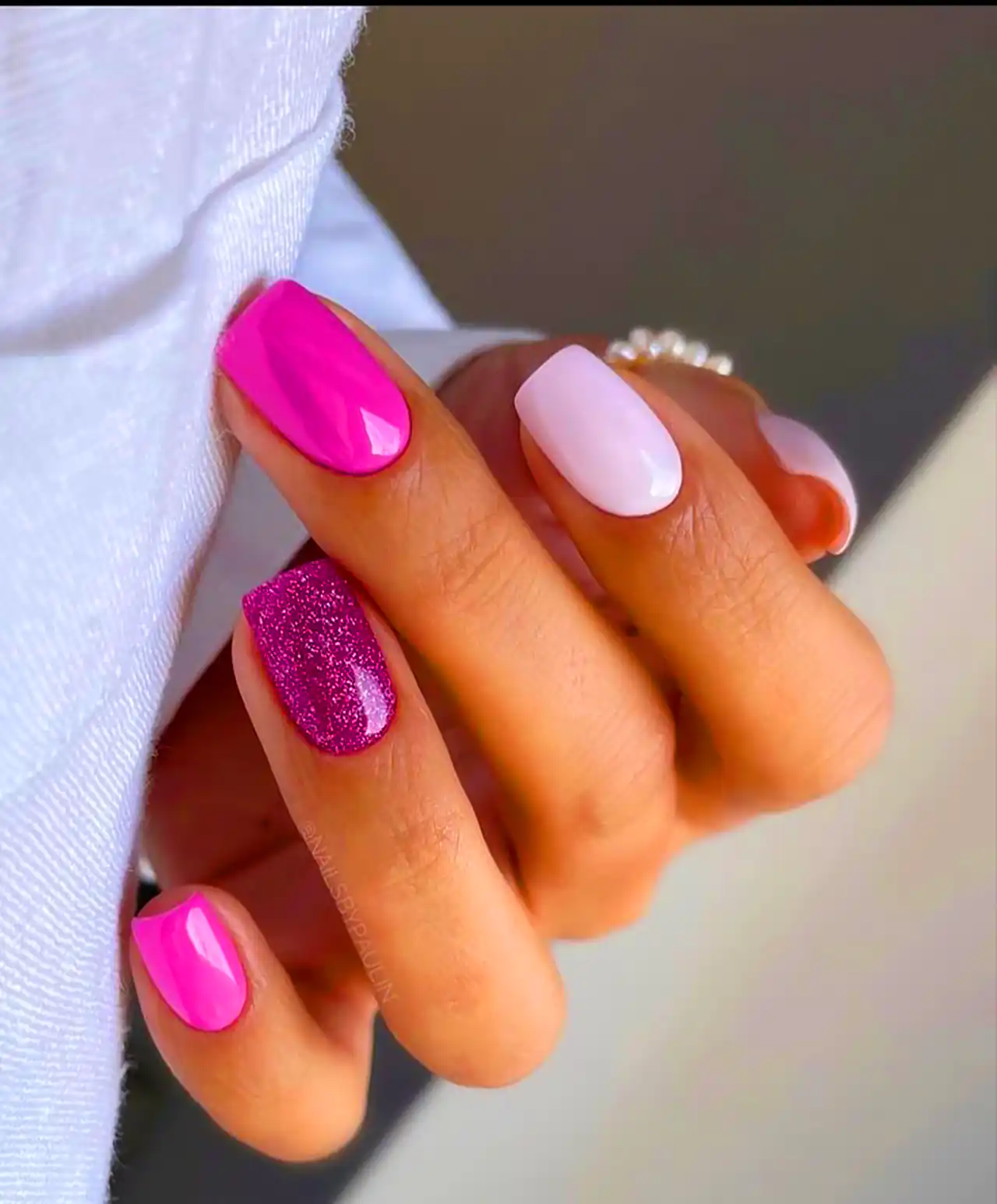 دیزاین ناخن جذاب و ساده