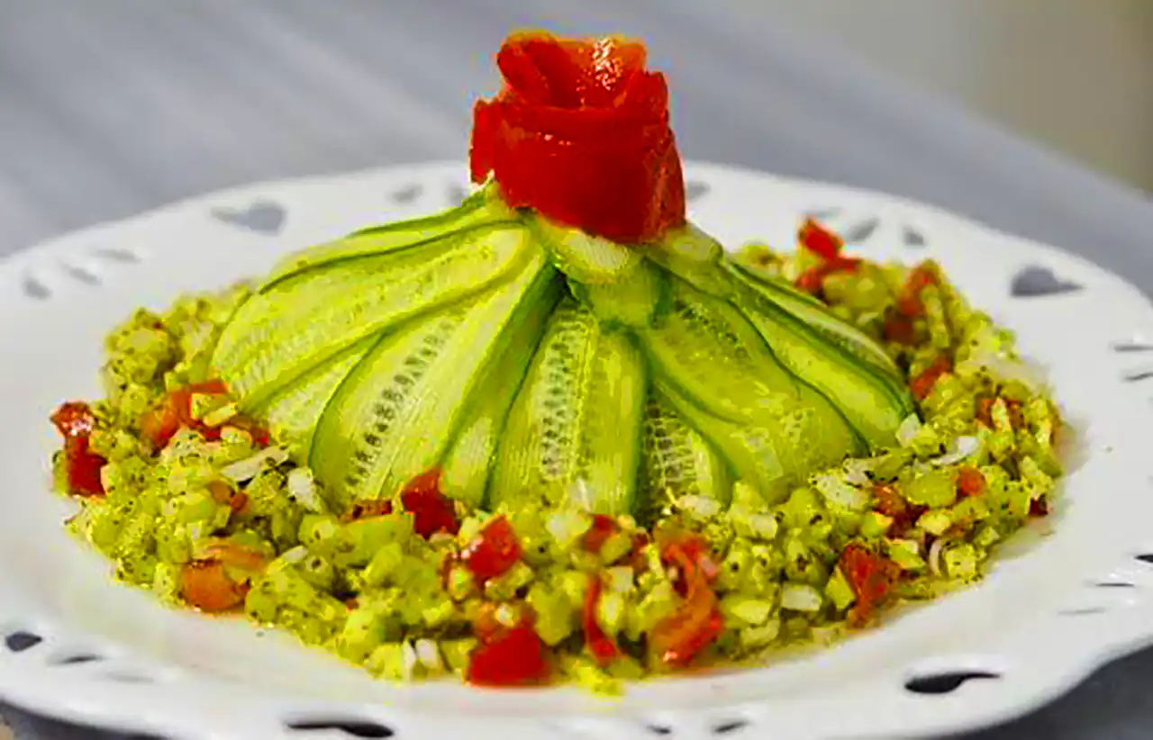 دیزاین سالاد شیرازی مجلسی