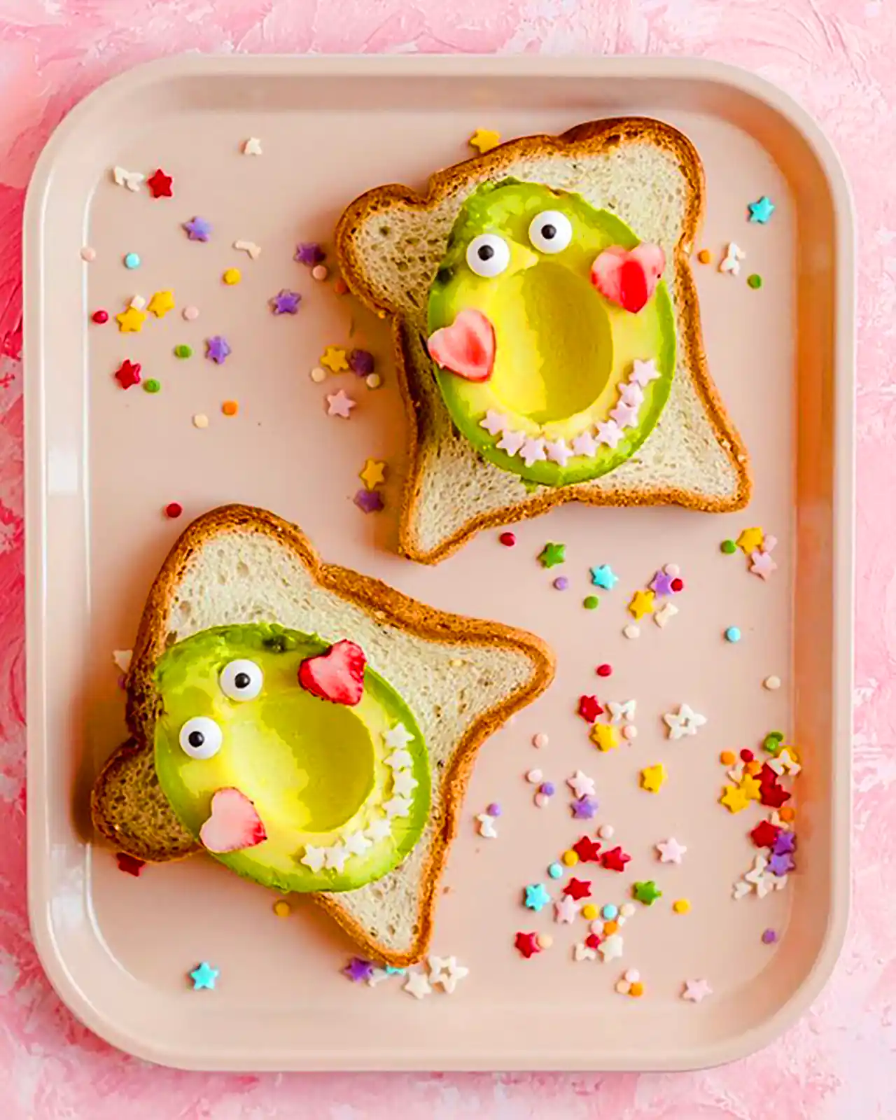 دیزاین صبحانه با نان تست