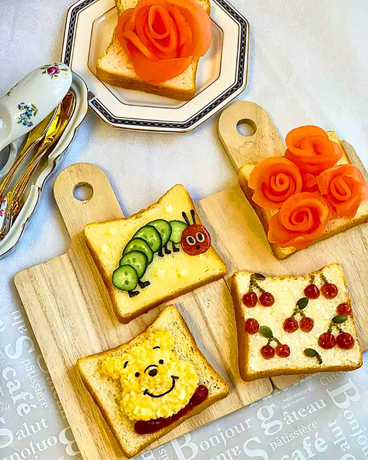 دیزاین صبحانه با نان تست