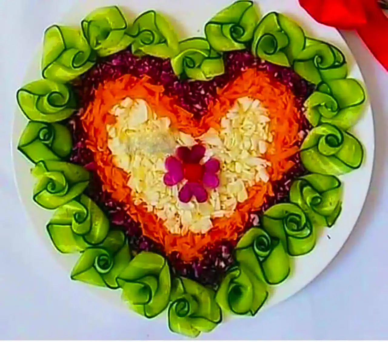 دیزاین شیک و مجلسی سالاد 