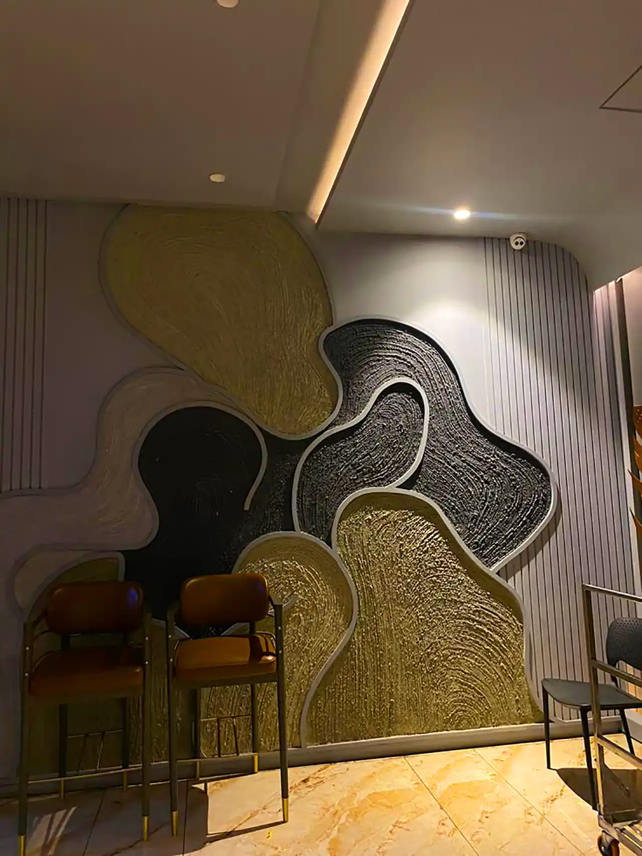 دیزاین جذاب برای دیوار آپارتمان