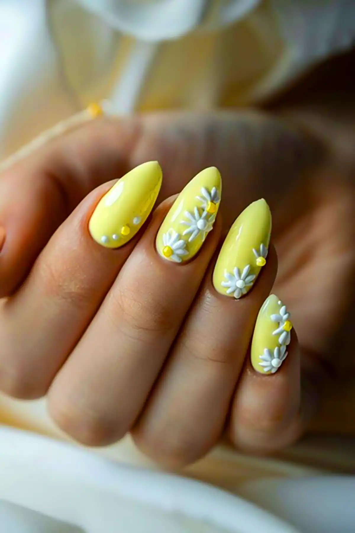 دیزاین ناخن نئونی جدید