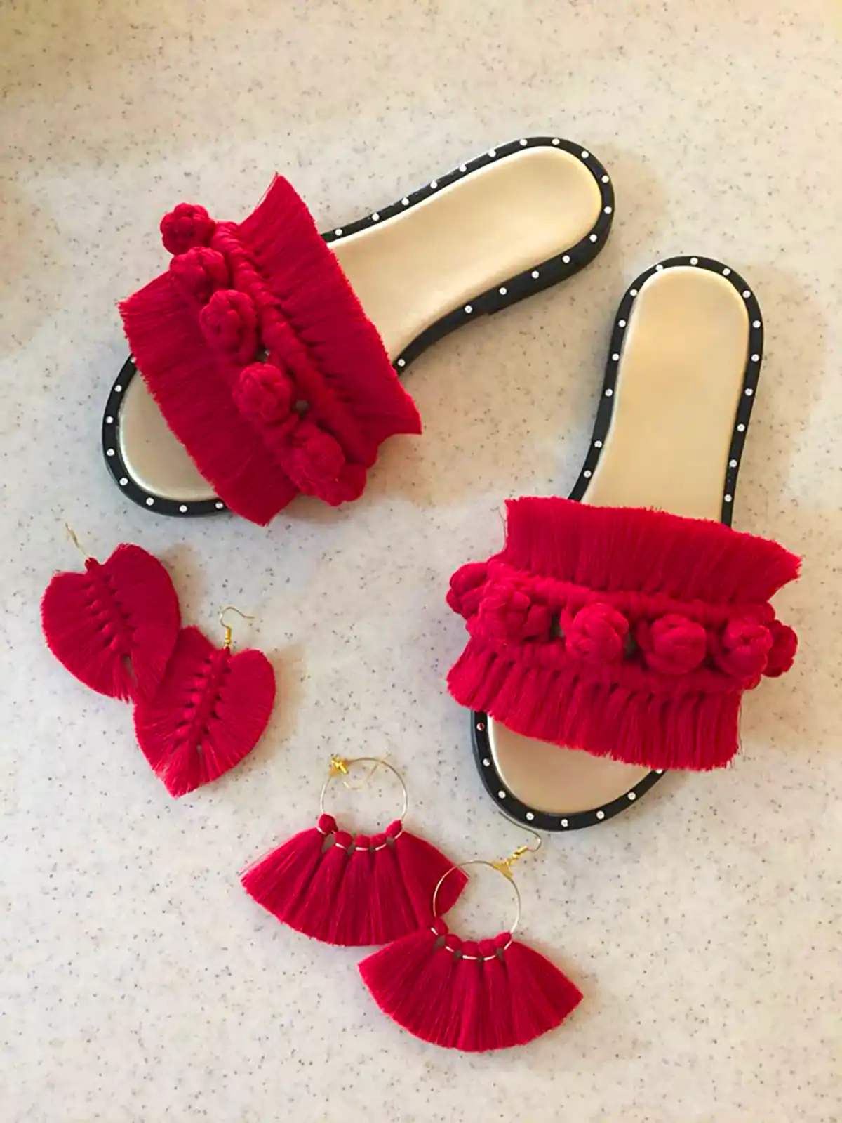 دمپایی مکرومه دست دوزی