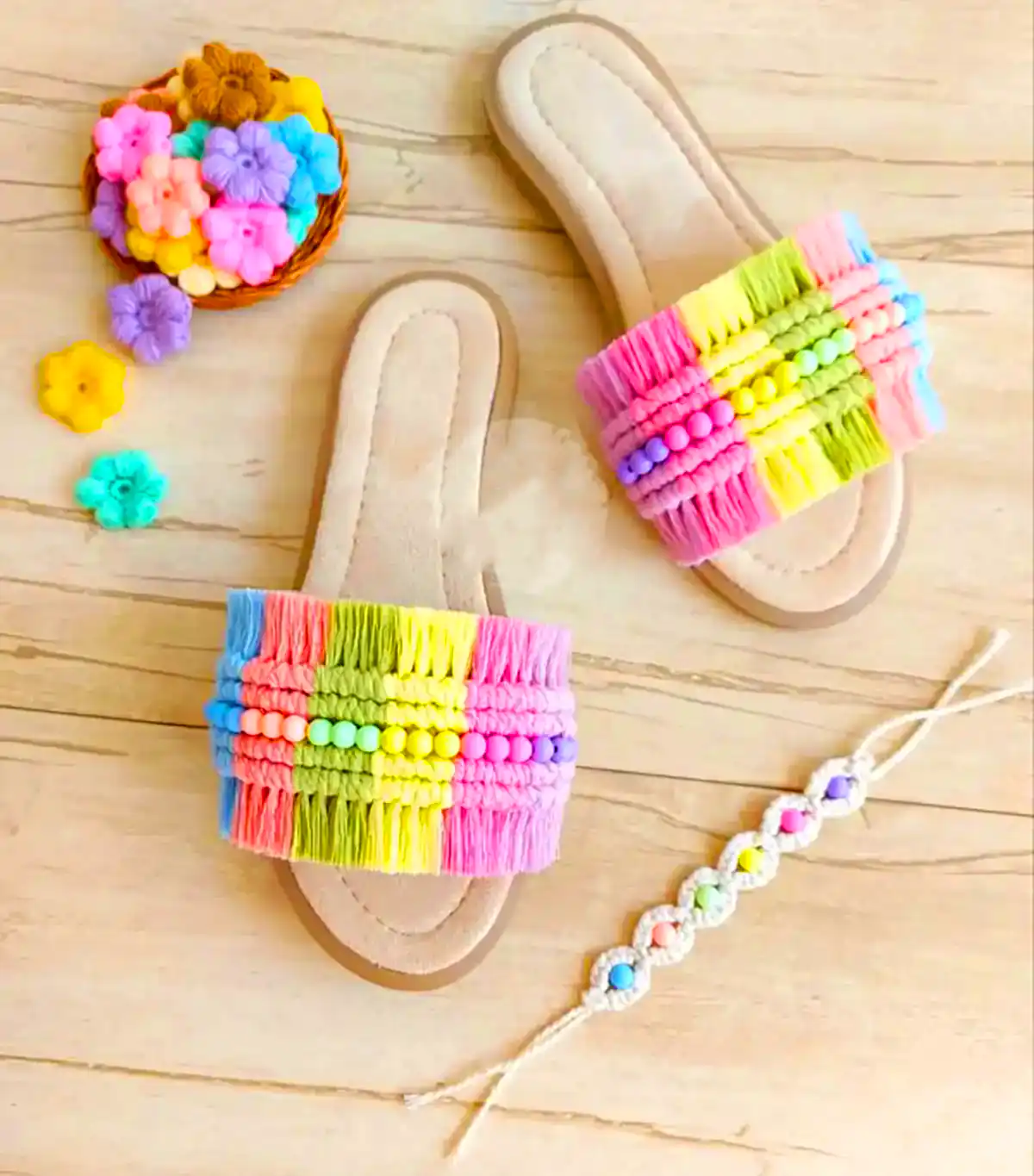 دمپایی مکرومه دست دوزی